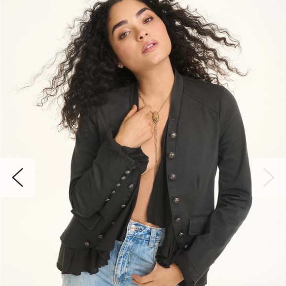 Free People Jackets & Blazers - NWOT Free People jacket